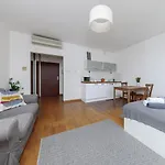 Luxury Piekna Apartment
