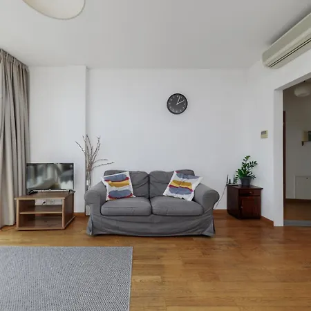 Luxury Piekna Apartment Warsaw